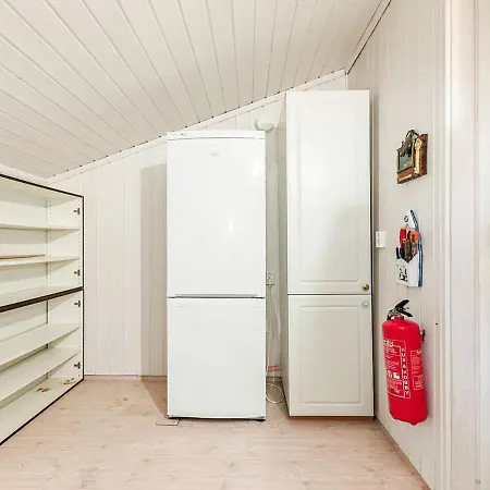 10 Person In Kalvag-by Traum *